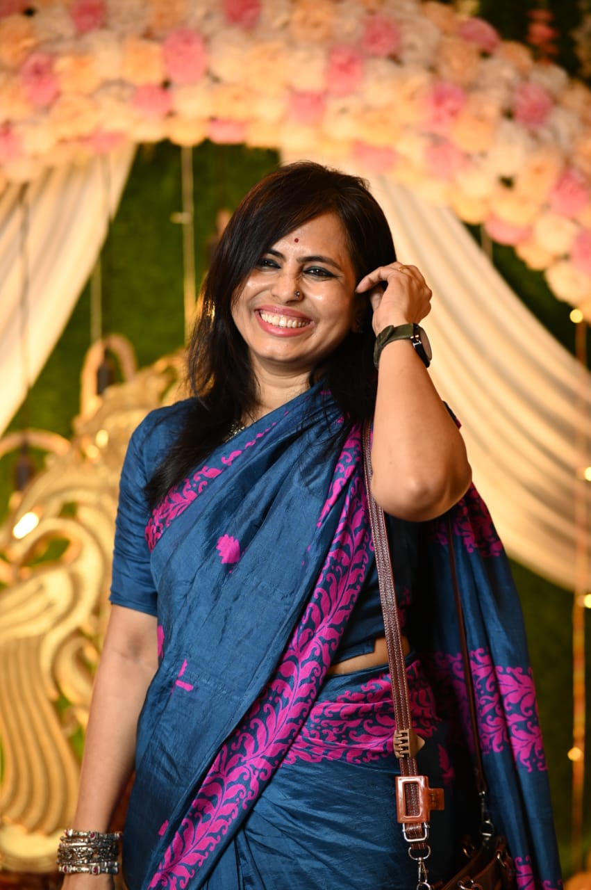 Portrait of Shubhra Sarkar